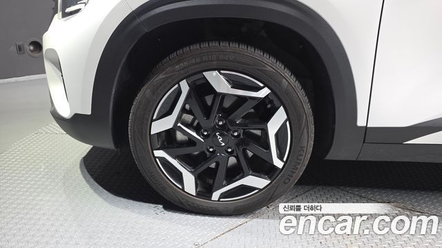 Kia Seltos из Кореи Encar