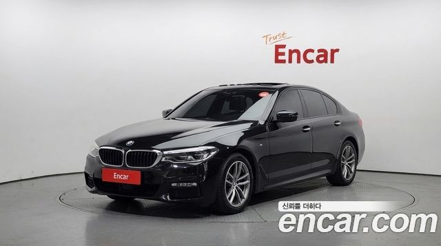 BMW 5-Series 520d xDrive M Sport Package Plus — пробег 133 722 км — фото 1 из 5