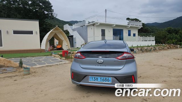 Hyundai Ioniq Q — пробег 61 911 км — фото 4 из 5