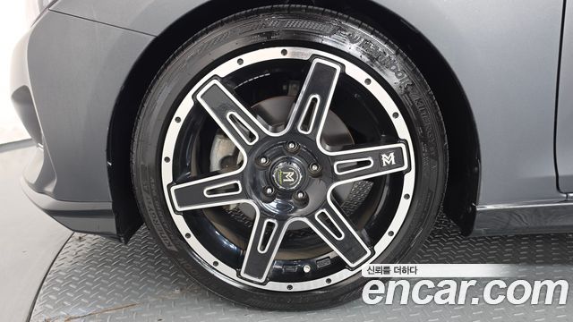 Hyundai Veloster из Кореи Encar