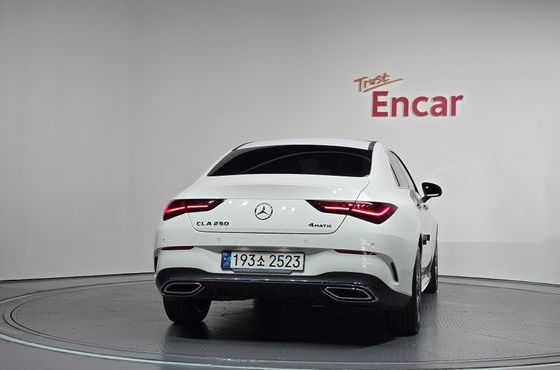 Mercedes-Benz CLA-Class CLA250 4MATIC — пробег 43 071 км — фото 4 из 5