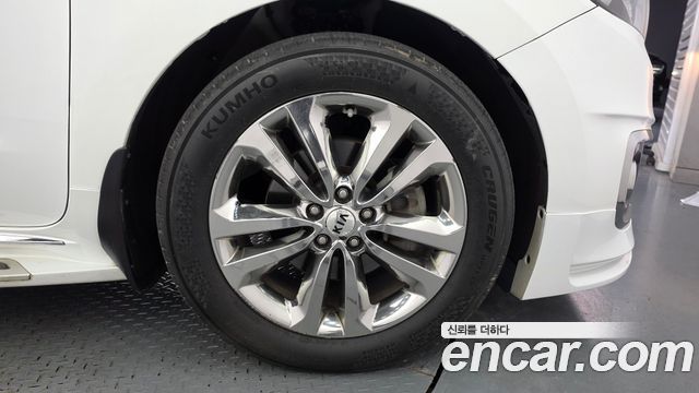 Kia Carnival 9-seater Prestige — пробег 111 060 км — фото 5 из 5