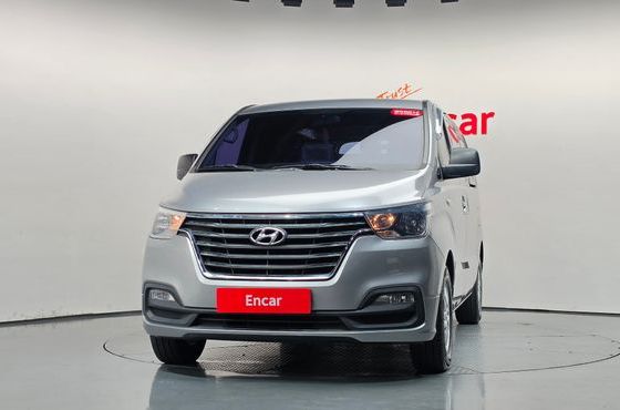 Hyundai Starex Van 3-Seater Smart — пробег 189 603 км — фото 3 из 5