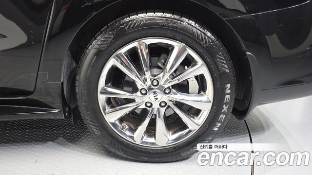 Kia Carnival Gasoline 9-Seater Noblesse Special — пробег 59 476 км — фото 5 из 5