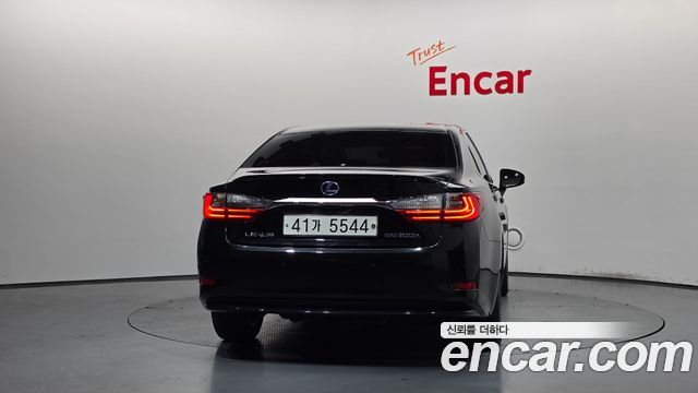 Lexus ES из Кореи Encar
