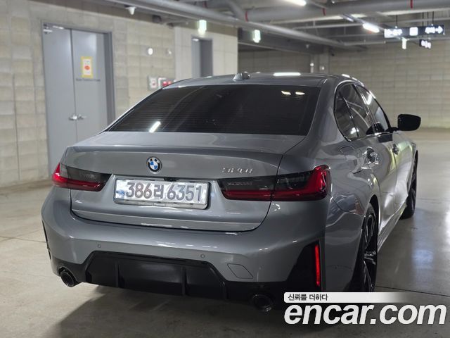 BMW 3-Series 320i M Sport — пробег 4 431 км — фото 2 из 5