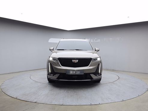 Cadillac XT6 3.6 Sport — пробег 9 592 км — фото 3 из 5