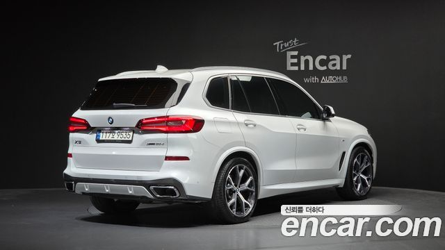 BMW X5 xDrive 30d M Sport — пробег 89 541 км — фото 2 из 5