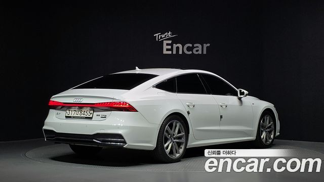 Audi A7 55 TFSI Quattro Premium — пробег 65 071 км — фото 2 из 5