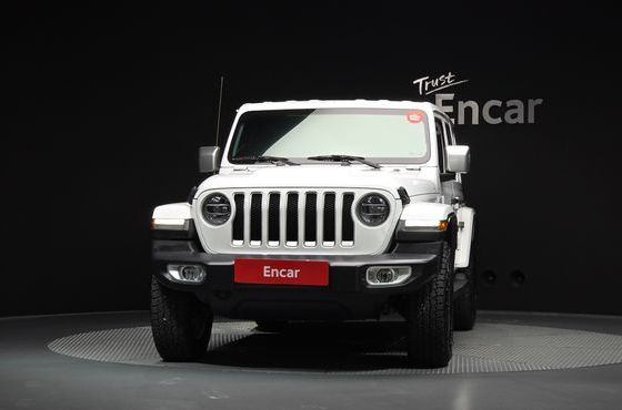 Jeep Wrangler 2.0 Overland 4Door — пробег 70 434 км — фото 3 из 5