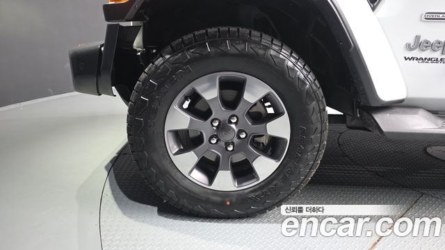 Jeep Wrangler 2.0 Overland 4Door — пробег 70 434 км — фото 5 из 5