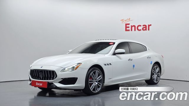 Maserati Quattroporte S Q4 3.0 V6 Gransport — пробег 73 164 км — фото 1 из 5