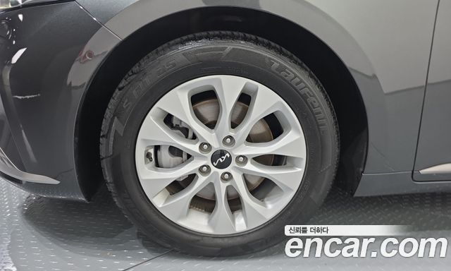 Kia K8 из Кореи Encar