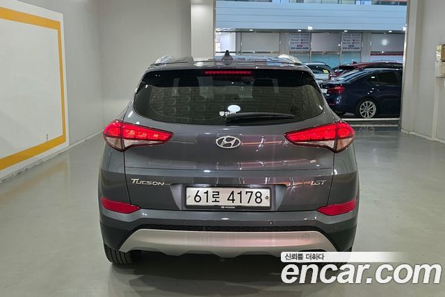 Hyundai Tucson из Кореи Encar