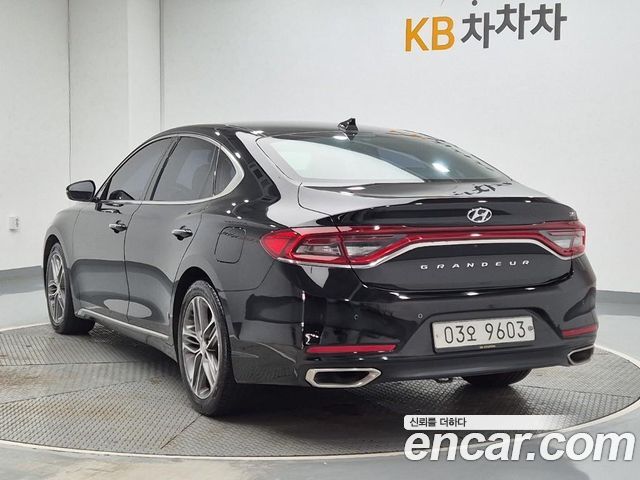 Hyundai Grandeur 3.0 Exclusive — пробег 128 000 км — фото 2 из 5