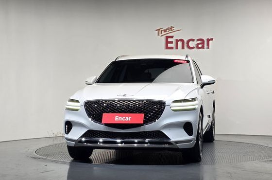 Genesis GV70 2.5T Gasoline 2WD — пробег 35 108 км — фото 3 из 5