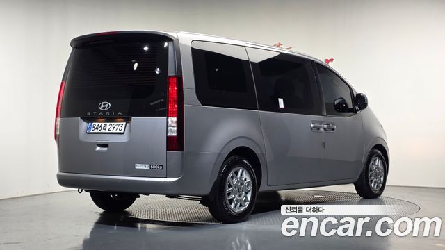 Hyundai Staria из Кореи Encar