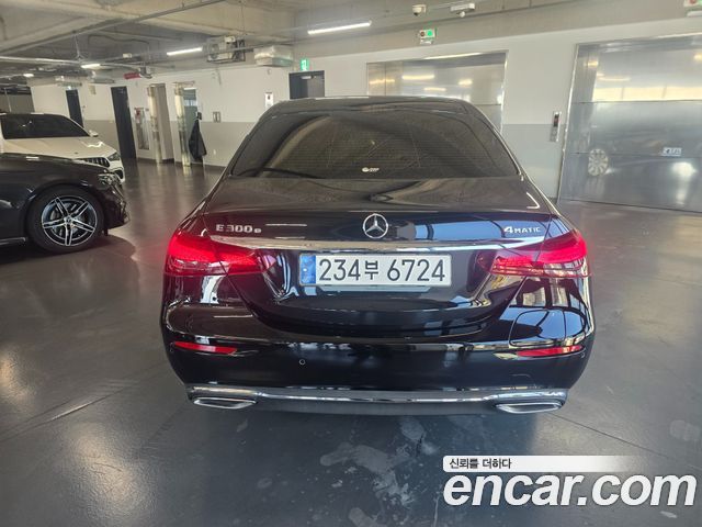 Mercedes-Benz E-Class E300e 4MATIC Exclusive — пробег 27 254 км — фото 4 из 5