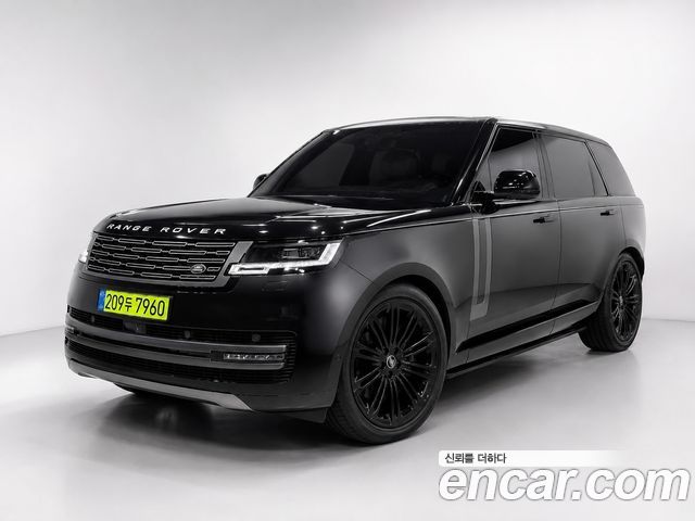 Land Rover Range Rover P530 Autobiography Long Wheel Base — пробег 12 000 км — фото 1 из 5