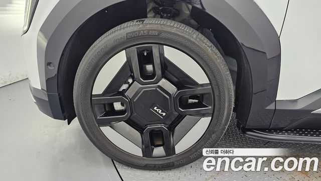 Kia EV9 Long Range 4WD Earth — пробег 41 238 км — фото 5 из 5