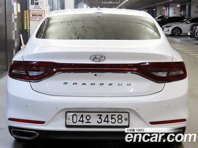Hyundai Grandeur 2.4 Modern — пробег 145 000 км — фото 2 из 5