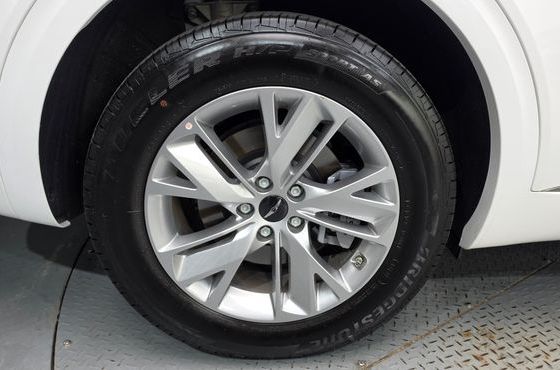 Genesis GV70 2.5T Gasoline AWD — пробег 6 104 км — фото 5 из 5