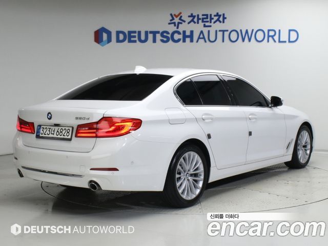 BMW 5-Series 520d Luxury Plus — пробег 140 557 км — фото 2 из 5