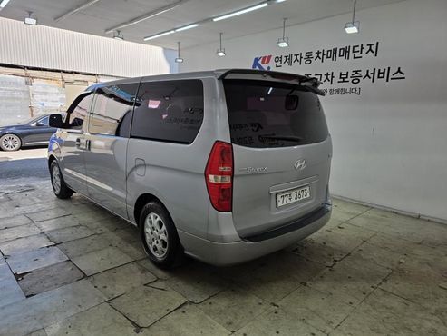 Hyundai Starex 11-Seater Wagon HVX VIP PACK — пробег 161 438 км — фото 4 из 5