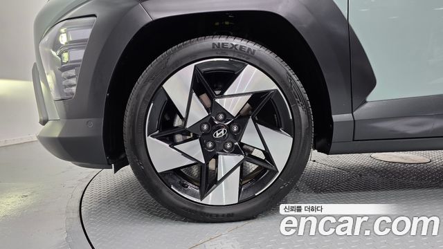 Hyundai Kona из Кореи Encar