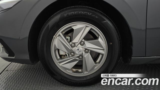 Hyundai AVANTE 1.6 Smart — пробег 17 364 км — фото 5 из 5