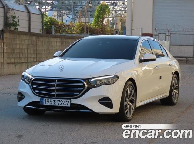 Mercedes-Benz E-Class E220d 4MATIC Exclusive — пробег 32 227 км — фото 2 из 5