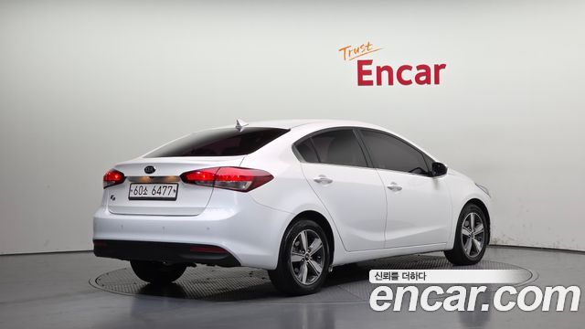 Kia K3 из Кореи Encar