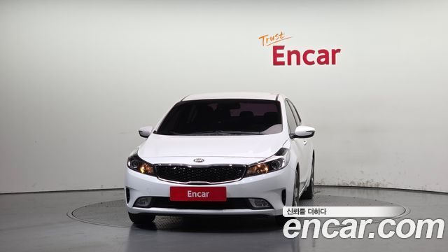 Kia K3 из Кореи Encar