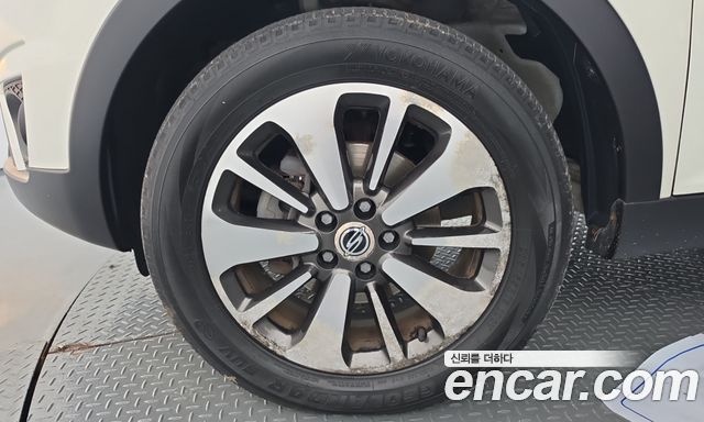 Ssangyong KORANDO из Кореи Encar