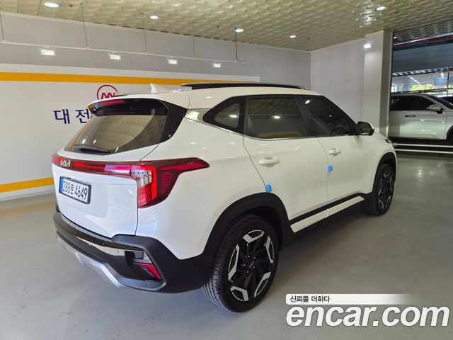 Kia Seltos из Кореи Encar