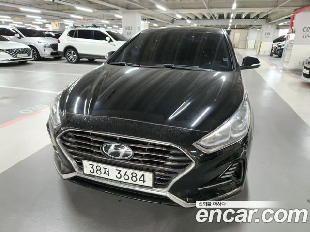 Hyundai Sonata 2.0 Smart — пробег 108 000 км — фото 1 из 5