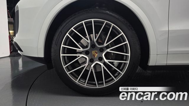 Porsche Cayenne 3.0 — пробег 29 673 км — фото 5 из 5