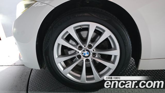 BMW 3-Series из Кореи Encar