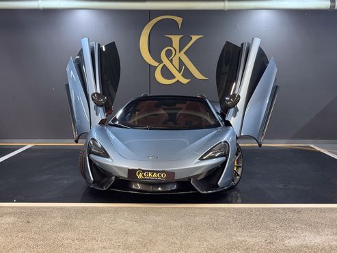 Mclaren 570S 3.8 Spider — пробег 28 990 км — фото 2 из 5