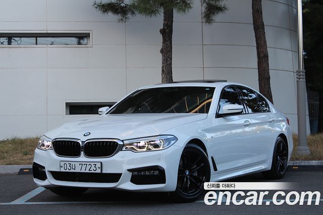 BMW 5-Series 520d xDrive M Sport Package Plus — пробег 156 900 км — фото 1 из 5