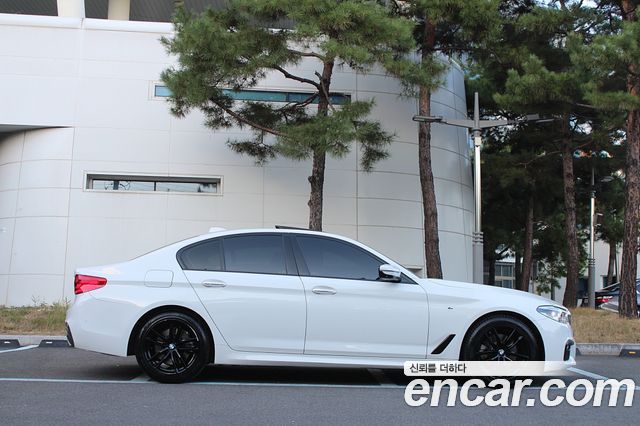 BMW 5-Series 520d xDrive M Sport Package Plus — пробег 156 900 км — фото 3 из 5
