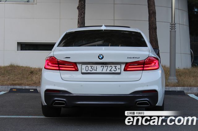 BMW 5-Series 520d xDrive M Sport Package Plus — пробег 156 900 км — фото 4 из 5