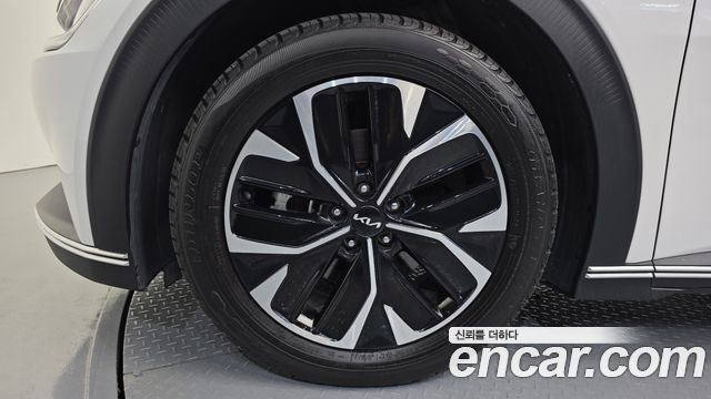 Kia EV6 Long Range 4WD Air — пробег 71 686 км — фото 5 из 5