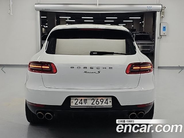 Porsche Macan 3.0 S Diesel 95B — пробег 158 663 км — фото 3 из 5