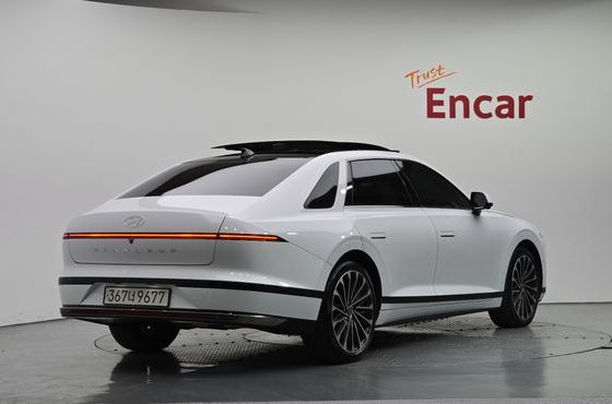 Hyundai Grandeur Calligraphy — пробег 18 952 км — фото 2 из 5