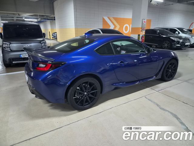 Toyota 86 2.4 Premium — пробег 14 100 км — фото 2 из 5
