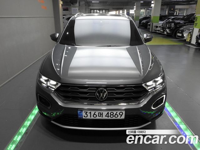 Volkswagen T-Roc 2.0 TDI Premium — пробег 66 104 км — фото 3 из 5