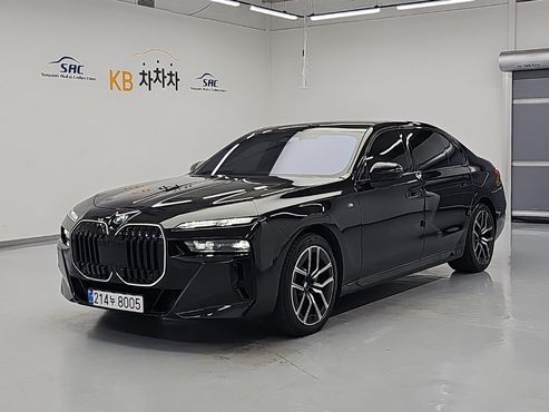 BMW 7-Series 740d xDrive M Sport — пробег 20 118 км — фото 1 из 5