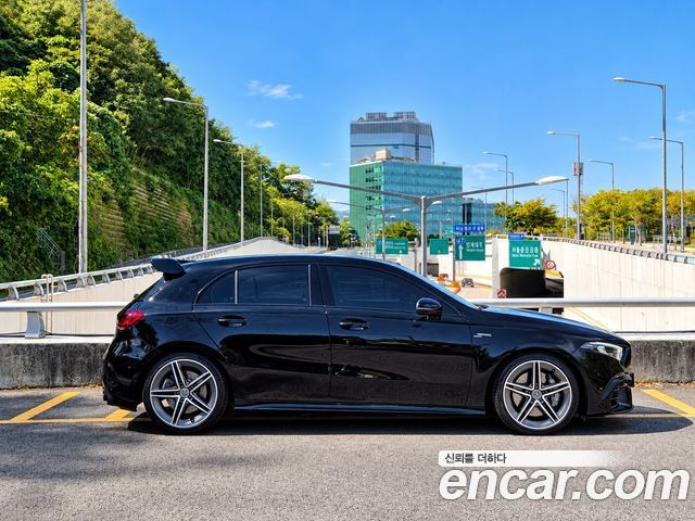 Mercedes-Benz A-Class AMG A45 4MAITC+ Hatchback — пробег 30 500 км — фото 3 из 5