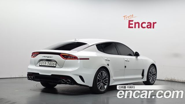 Kia Stinger из Кореи Encar